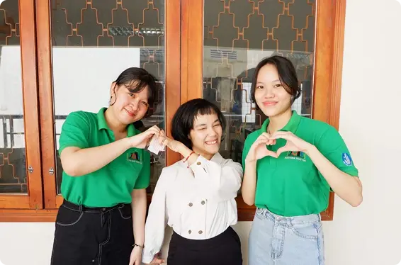 Người khuyết tật & Người yếu thế